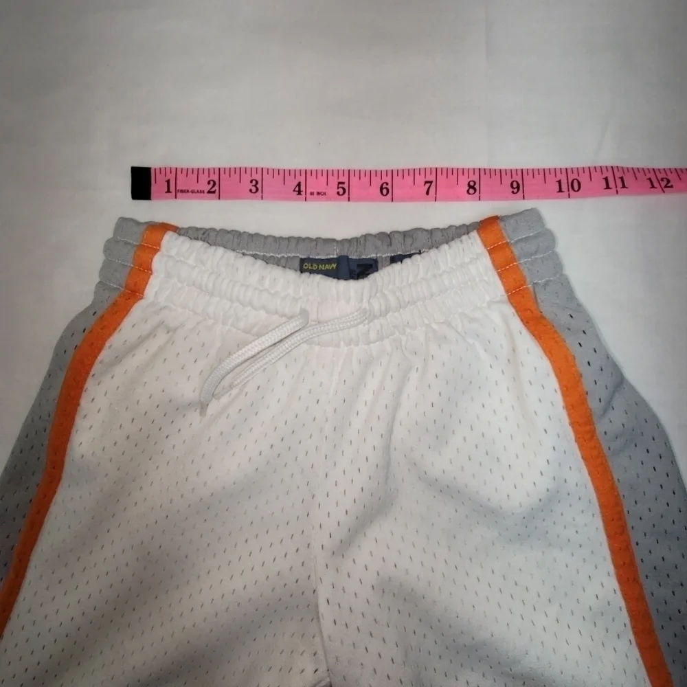 Old Navy White & Orange Basketball Shorts Boys Size 5 XS